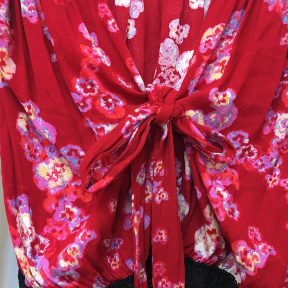 EUC Free People Forties Feels Floral Bell Sleeve Lace Bodysuit - Picture 5 of 11